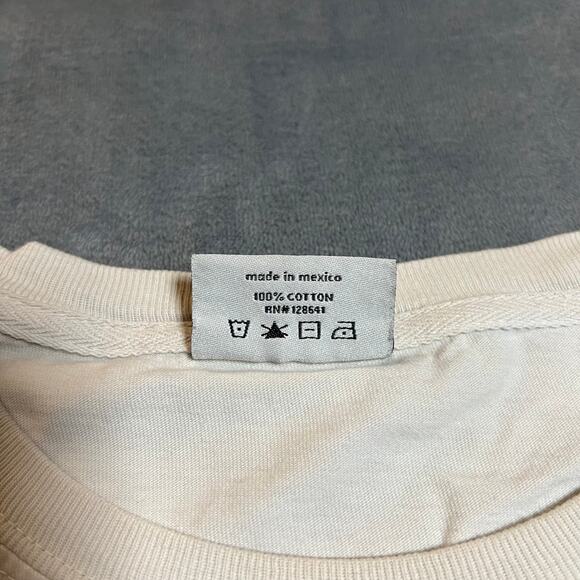 Techstyles Yosemite California Crop Crewneck T-Shirt Size Medium **TINY FLAW** - Picture 6 of 11